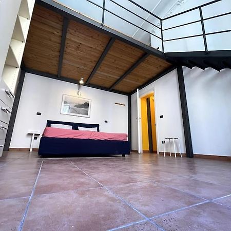 Loft Storico In Pieno Centro! Apartment Livorno Ngoại thất bức ảnh